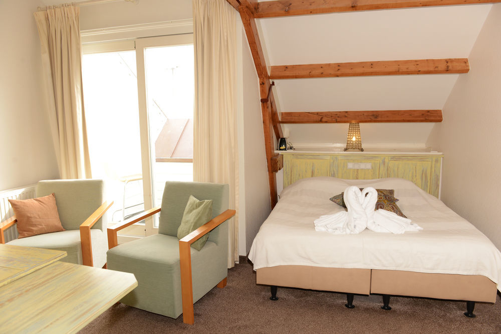 Havenhotel At Sea Texel Oudeschild ภายนอก รูปภาพ