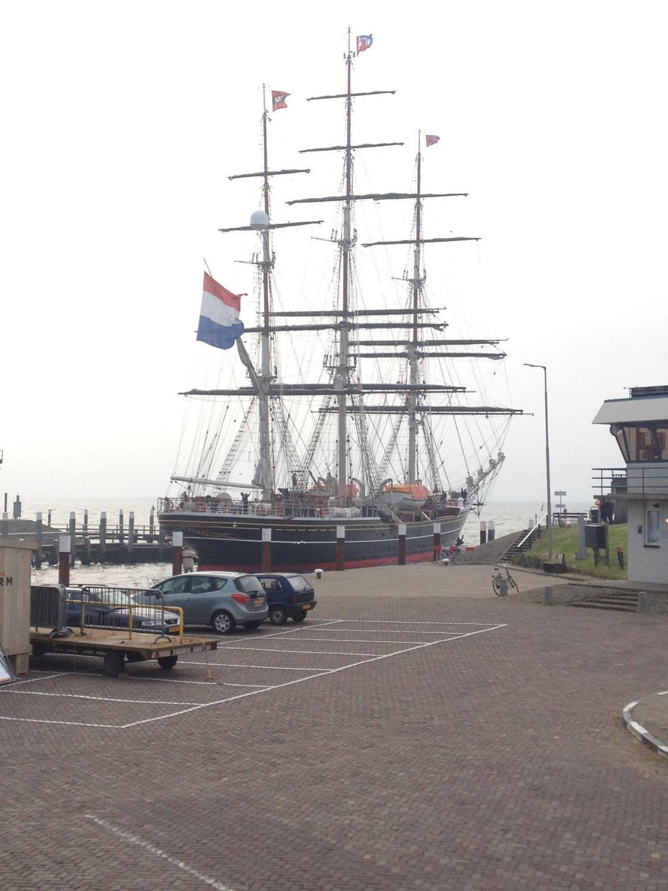 Havenhotel At Sea Texel Oudeschild ภายนอก รูปภาพ